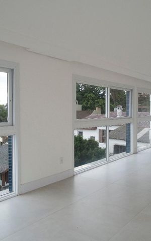 Apartamento à venda com 318m², 3 quartos e 4 vagasSala