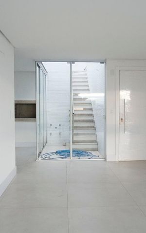 Apartamento à venda com 318m², 3 quartos e 4 vagasSala