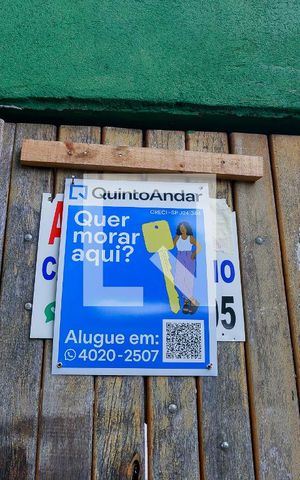 Casa de condomínio à venda com 165m², 2 quartos e 5 vagas Casa de condomínio à venda com 165m², 2 quartos e 5 vagasPlaca Instalada