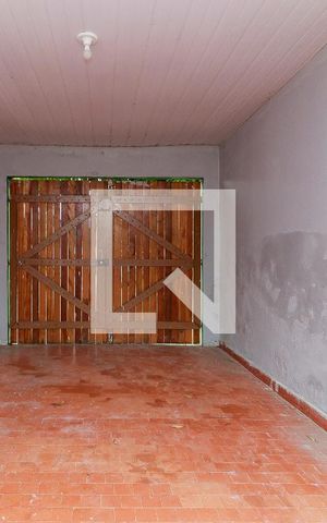 Casa de condomínio à venda com 165m², 2 quartos e 5 vagas Casa de condomínio à venda com 165m², 2 quartos e 5 vagasGaragem