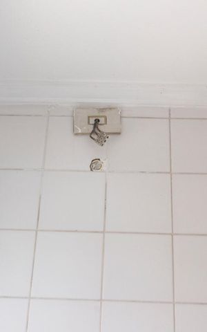 Apartamento à venda com 245m², 4 quartos e 4 vagasChuveiro