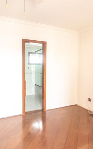 Apartamento à venda com 245m², 4 quartos e 4 vagasSuíte 1