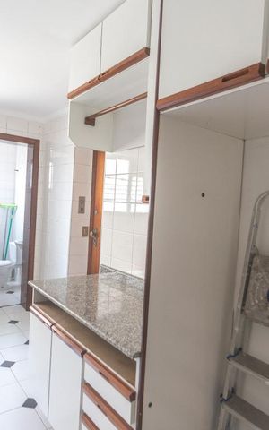 Apartamento à venda com 245m², 4 quartos e 4 vagasÁrea de serviço