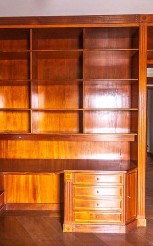 Apartamento à venda com 245m², 4 quartos e 4 vagasArmário