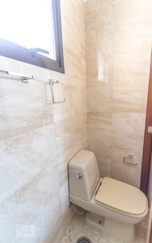 Apartamento à venda com 245m², 4 quartos e 4 vagasBanheiro