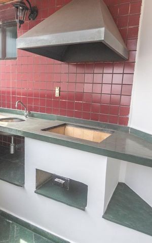 Apartamento à venda com 245m², 4 quartos e 4 vagasChurrasqueira 