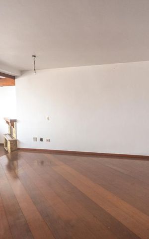Apartamento à venda com 245m², 4 quartos e 4 vagasSala de estar