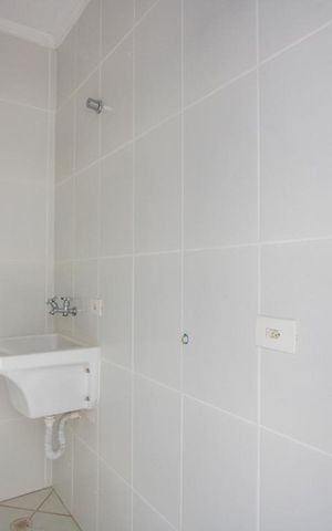 Apartamento para alugar com 48m², 2 quartos e 1 vaga Apartamento para alugar com 48m², 2 quartos e 1 vagaÁrea de serviço