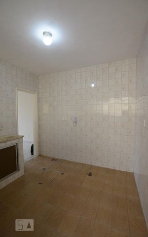 Apartamento à venda com 61m², 2 quartos e 1 vagaCozinha