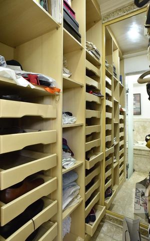 Casa à venda com 500m², 4 quartos e 5 vagasCloset da Suíte 2