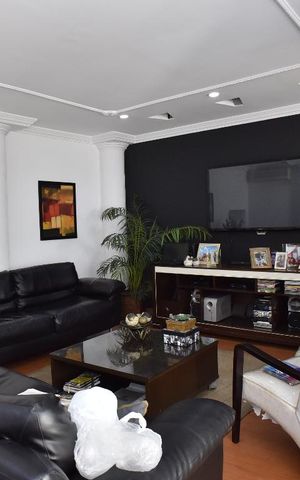 Casa à venda com 500m², 4 quartos e 5 vagasSala de Vídeo Subsolo