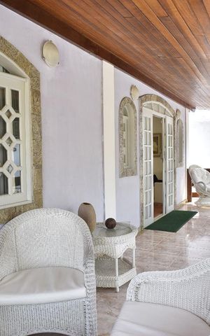 Casa à venda com 500m², 4 quartos e 5 vagasVaranda