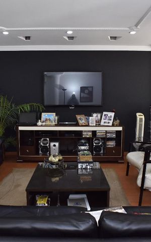 Casa à venda com 500m², 4 quartos e 5 vagasSala de Vídeo Subsolo