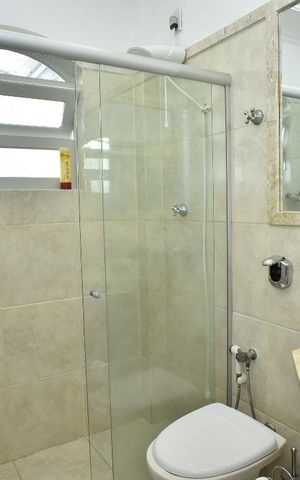 Casa à venda com 500m², 4 quartos e 5 vagasBanheiro Subsolo