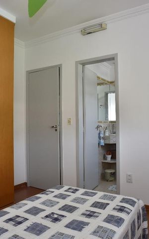Casa à venda com 500m², 4 quartos e 5 vagasSuíte 1