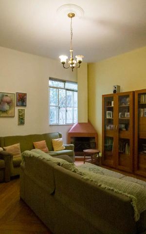 Casa à venda com 338m², 3 quartos e 2 vagas Casa à venda com 338m², 3 quartos e 2 vagasSala 2