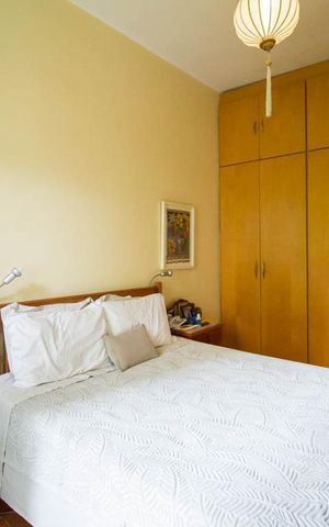 Casa à venda com 338m², 3 quartos e 2 vagas Casa à venda com 338m², 3 quartos e 2 vagasSuíte