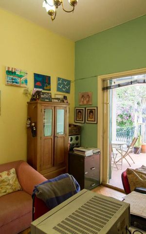 Casa à venda com 338m², 3 quartos e 2 vagas Casa à venda com 338m², 3 quartos e 2 vagasEscritório