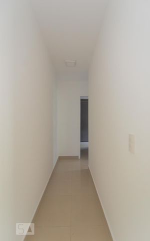 Apartamento à venda com 58m², 2 quartos e 1 vaga Apartamento à venda com 58m², 2 quartos e 1 vagaCorredor Sala/Quartos