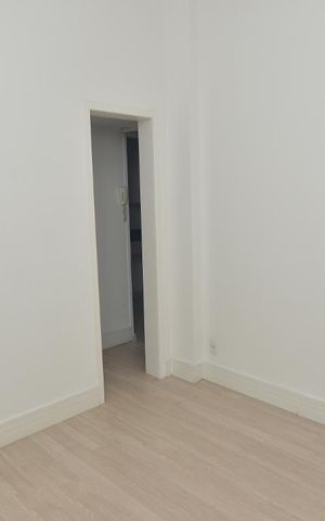 Apartamento para alugar com 40m², 1 quarto e sem vagaSala