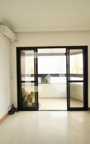 Apartamento para alugar com 193m², 4 quartos e 3 vagasSuíte 1
