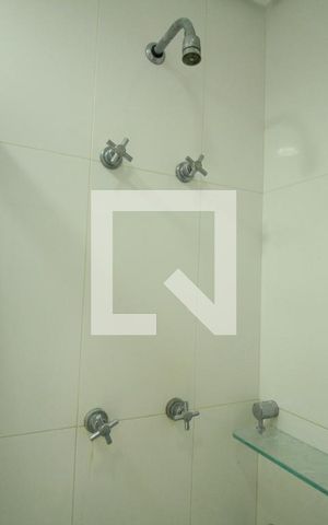 Apartamento para alugar com 193m², 4 quartos e 3 vagasBanheiro da Suíte 3