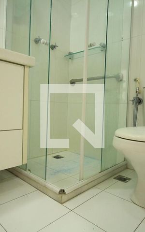 Apartamento para alugar com 193m², 4 quartos e 3 vagasBanheiro da Suíte 3