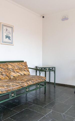 Apartamento à venda com 179m², 2 quartos e 3 vagas Apartamento à venda com 179m², 2 quartos e 3 vagasHall social