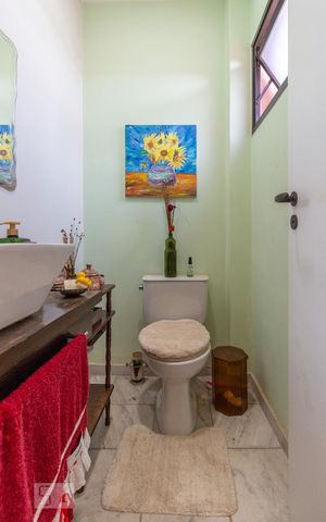Apartamento à venda com 179m², 2 quartos e 3 vagas Apartamento à venda com 179m², 2 quartos e 3 vagasLavabo