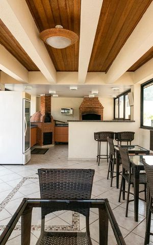 Apartamento à venda com 189m², 3 quartos e 4 vagasÁrea comum - Churrasqueira