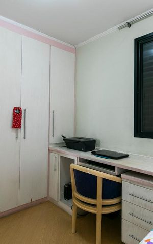 Apartamento à venda com 189m², 3 quartos e 4 vagasQuarto 2