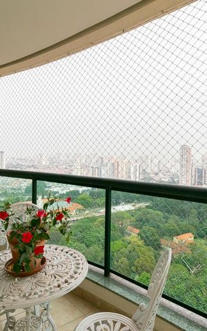 Apartamento à venda com 189m², 3 quartos e 4 vagasVaranda da Sala