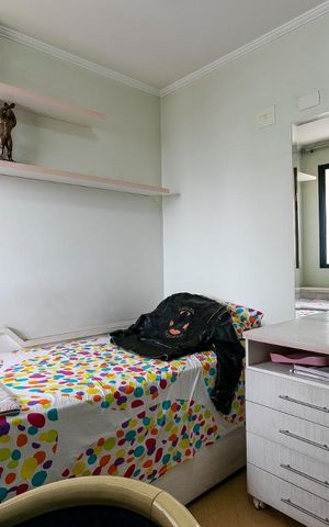 Apartamento à venda com 189m², 3 quartos e 4 vagasQuarto 2
