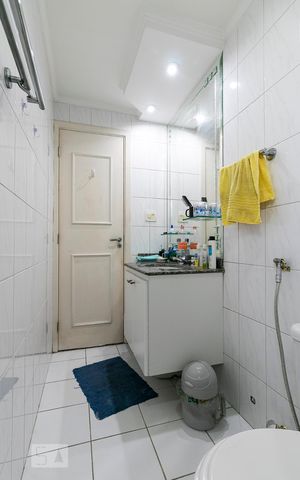 Apartamento à venda com 189m², 3 quartos e 4 vagasBanheiro 2