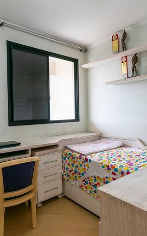 Apartamento à venda com 189m², 3 quartos e 4 vagasQuarto 2