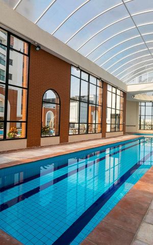 Apartamento à venda com 189m², 3 quartos e 4 vagasÁrea comum - Piscina Aquecida