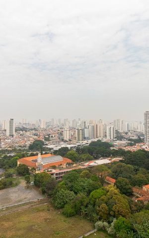 Apartamento à venda com 189m², 3 quartos e 4 vagasVaranda 2 - Vista