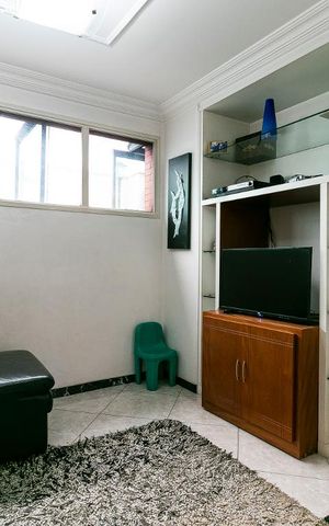 Apartamento à venda com 189m², 3 quartos e 4 vagasSala