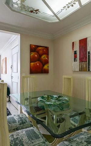 Apartamento à venda com 189m², 3 quartos e 4 vagasSala de Refeições