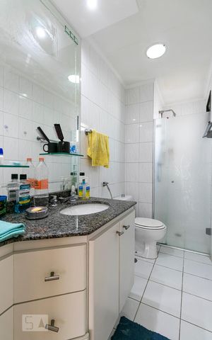 Apartamento à venda com 189m², 3 quartos e 4 vagasBanheiro 2
