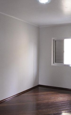 Casa à venda com 250m², 3 quartos e sem vagaQuarto 2