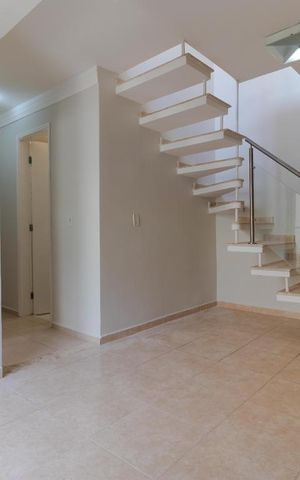 Apartamento para alugar com 120m², 2 quartos e 3 vagasSala - térreo