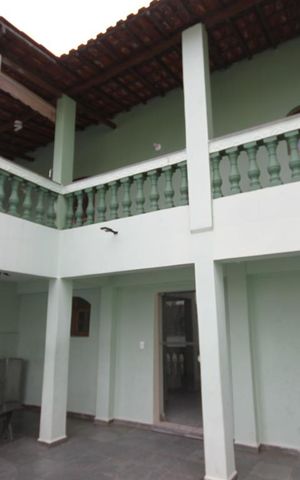 Casa de condomínio à venda com 245m², 5 quartos e 4 vagasSalão de Festas