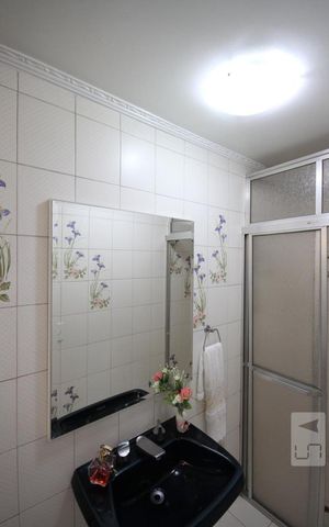 Casa de condomínio à venda com 245m², 5 quartos e 4 vagasSuíte 3