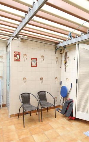 Casa de condomínio à venda com 245m², 5 quartos e 4 vagasÁrea de Serviço