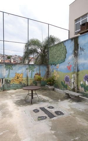 Casa de condomínio à venda com 245m², 5 quartos e 4 vagasPlayground
