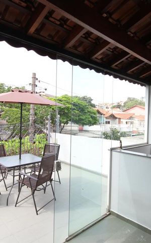 Casa de condomínio à venda com 245m², 5 quartos e 4 vagasVaranda Suíte 3