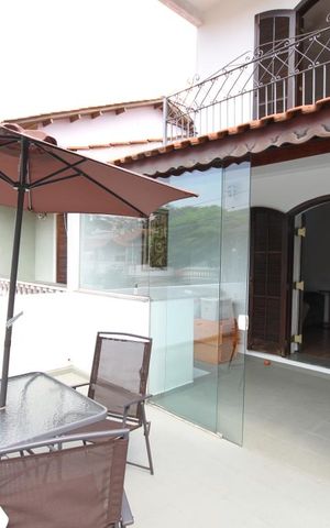 Casa de condomínio à venda com 245m², 5 quartos e 4 vagasVaranda Suíte 3