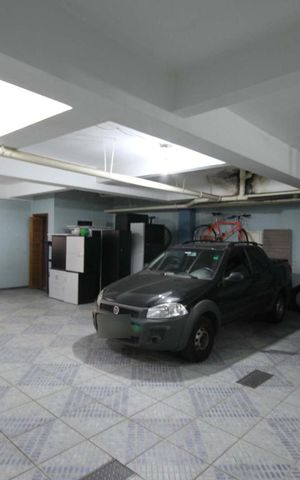 Casa à venda com 435m², 4 quartos e 8 vagasGaragem