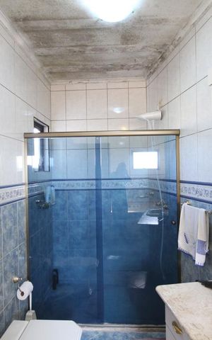 Casa à venda com 435m², 4 quartos e 8 vagasSuíte 1